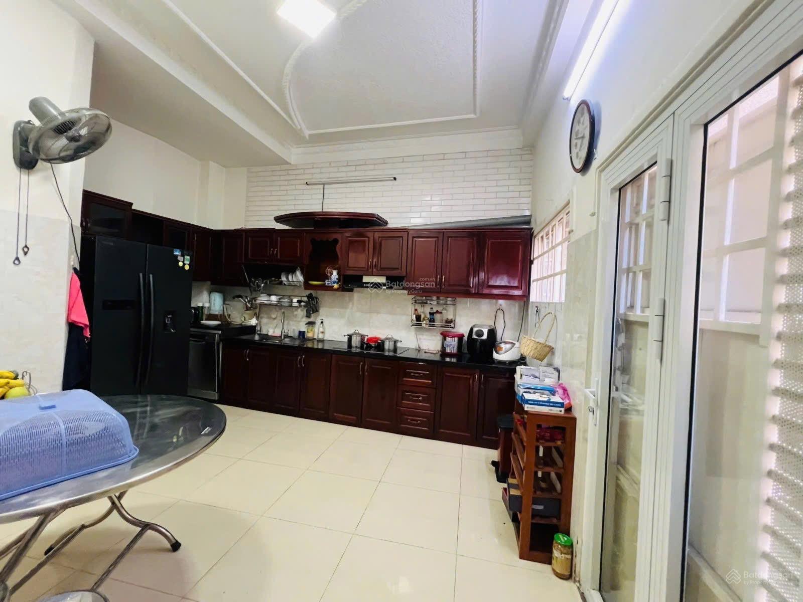 Bán nhà hẻm 4m DT khủng 67 m2